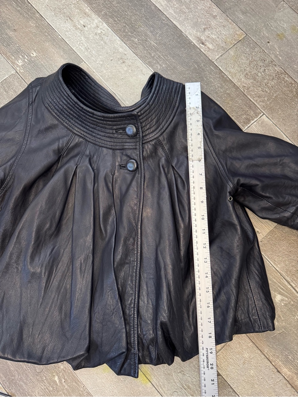 Mike & Chris Black Short-Sleeve Leather Jacket 90’s Y2K Gilmore girls - Picture 4 of 9